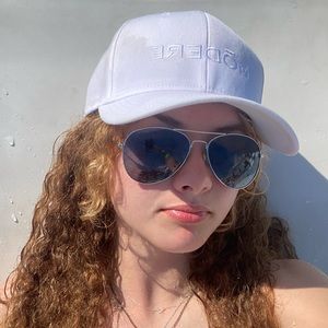 Meet your Posher, Chloe